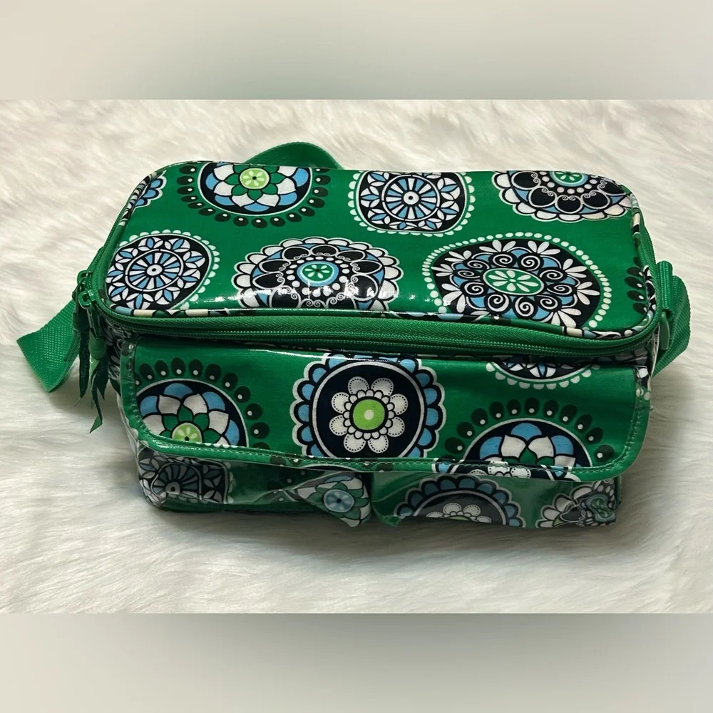 Vera Bradley Cupcakes Green Mini Cooler Lunch Snack Adjustable Strap